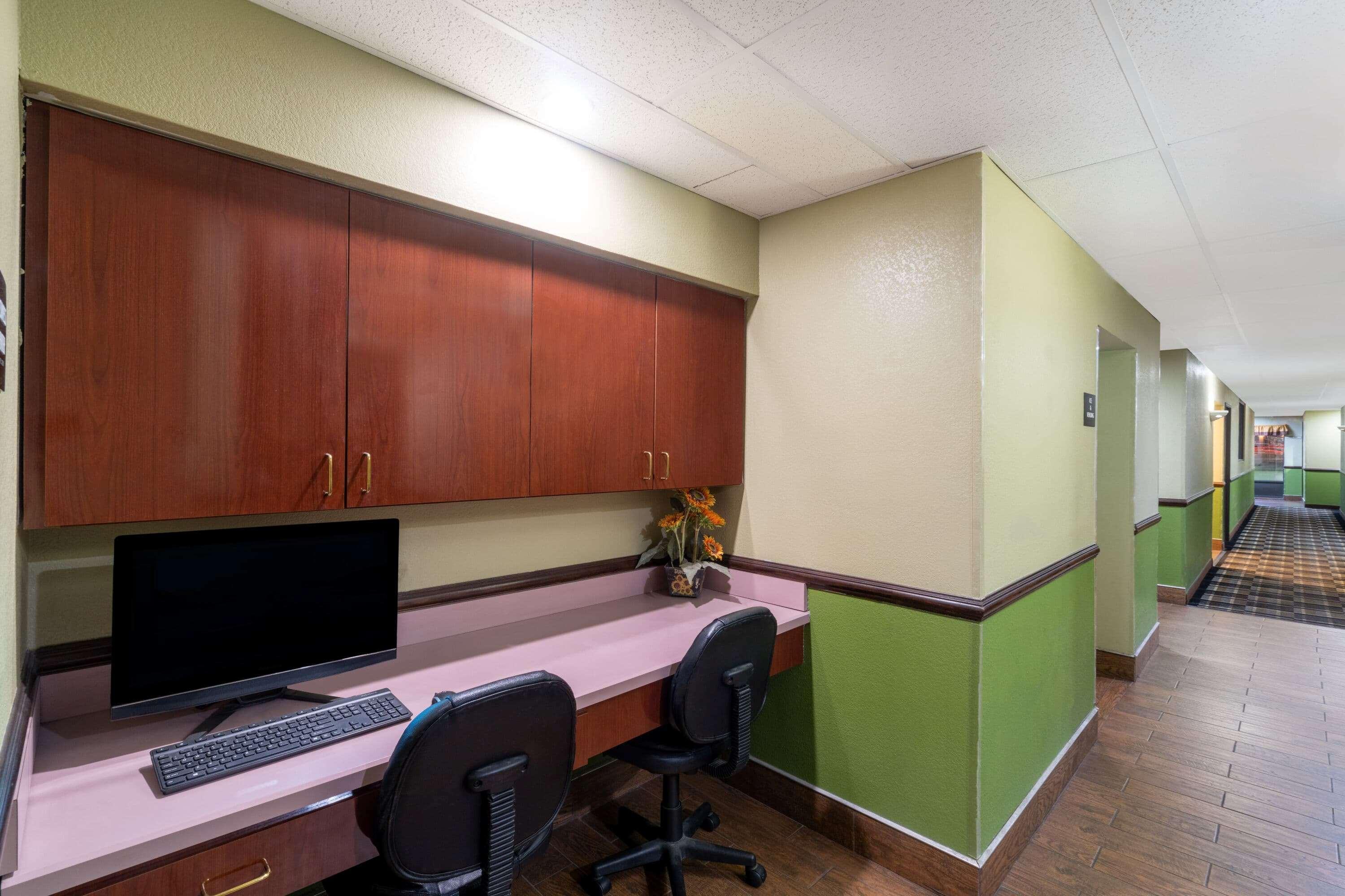 Super 8 By Wyndham Shepherdsville - Louisville South I65 Экстерьер фото